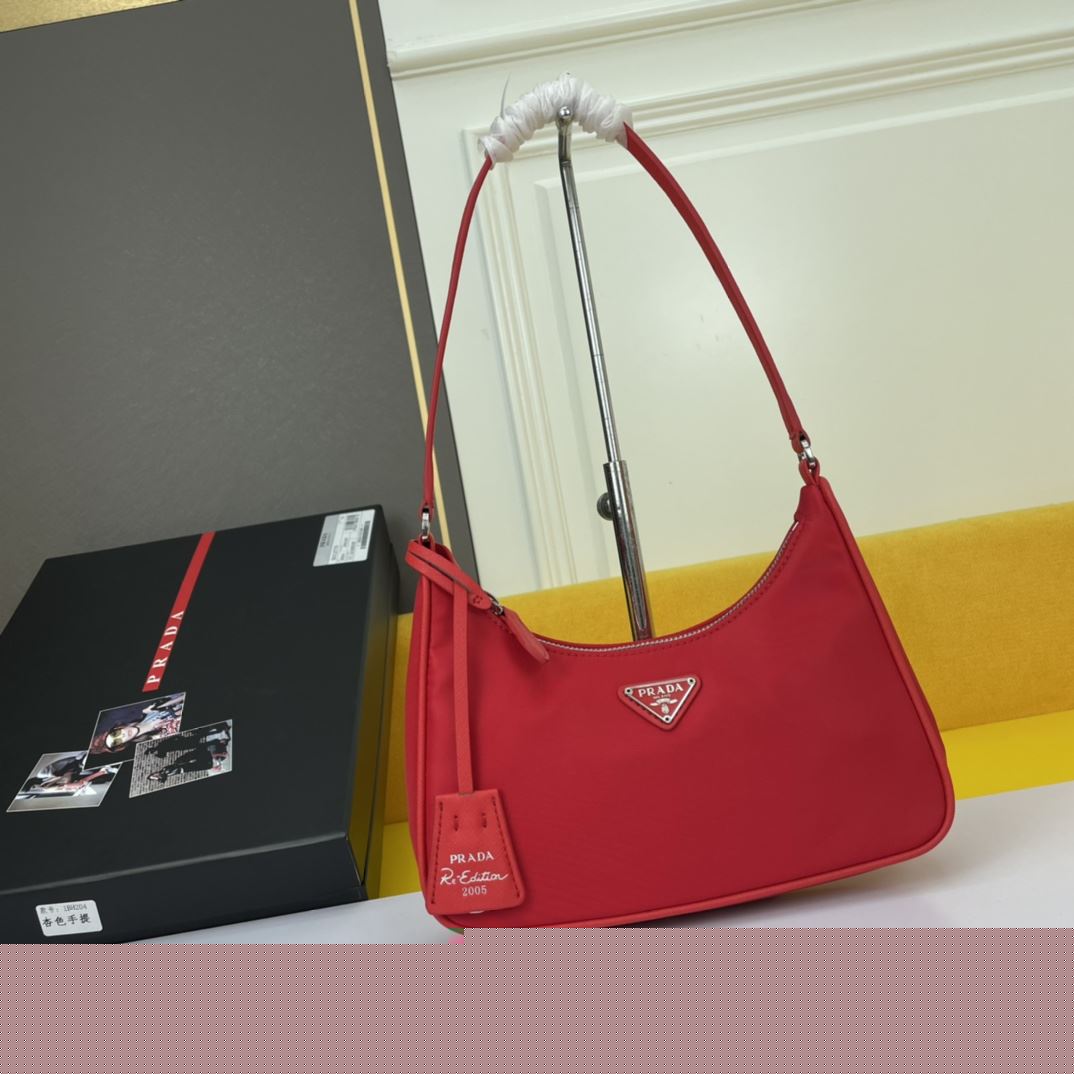 Pra*a top handle bags